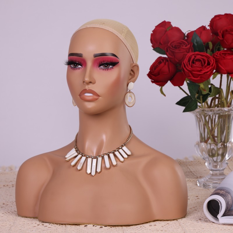 Cabeza de maniquí de PVC de me - Body Jewelry In Store reseña y precio