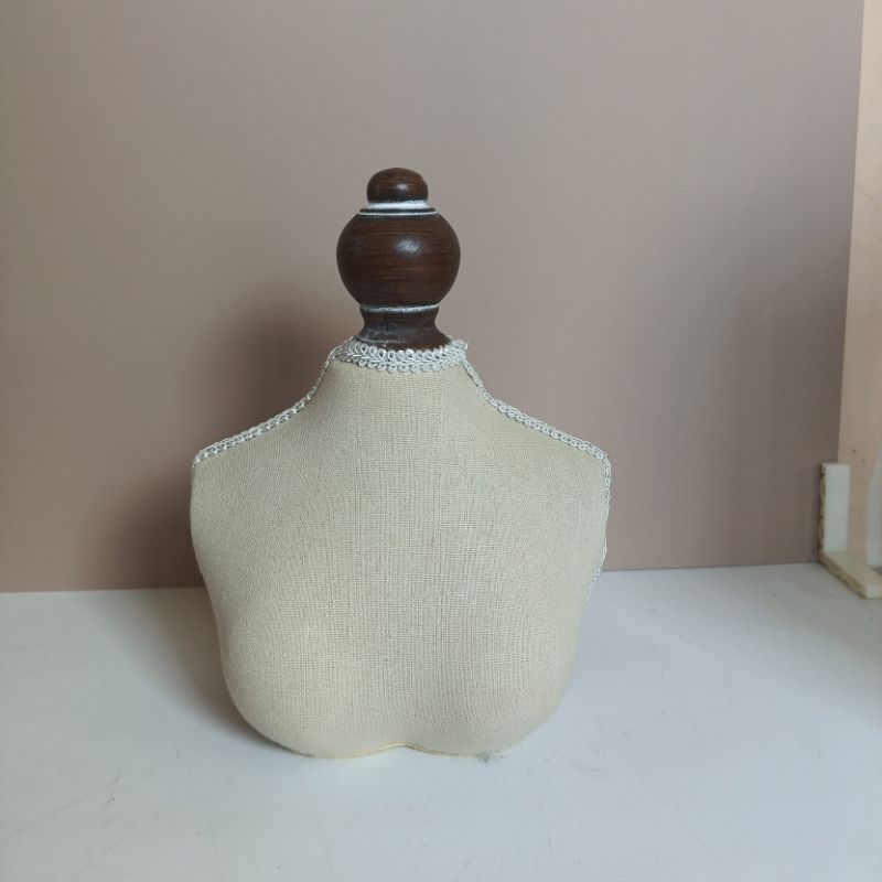 Maniquí elegante para el hogar - Body Jewelry Display Ideas reseña y precio