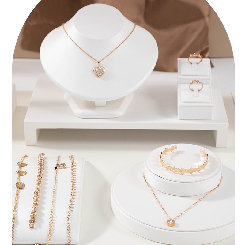 Colgante de cuero blanco, coll - Body Jewelry Display Ideas reseña y precio
